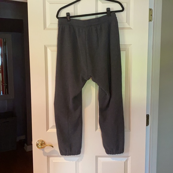 Grey versatile jogger - Picture 2 of 3